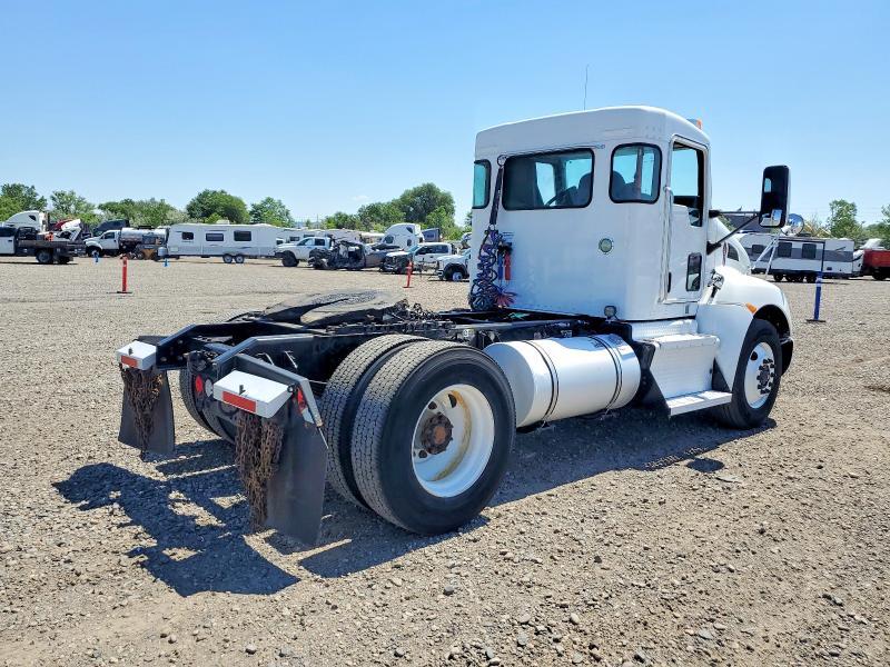 57896136 :رقم المزاد ، 2XKHAJ7X5FM462708 vin ، 2015 Kenworth T370 مزاد بيع