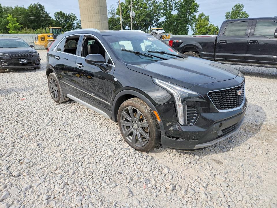 62155656 :رقم المزاد ، 1GYFZDR47KF101687 vin ، 2019 Cadillac Xt4 مزاد بيع