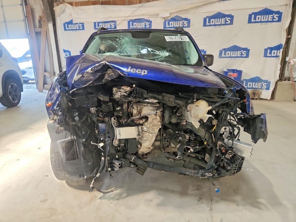 Продажа на аукционе авто 2017 Jeep Renegade, vin: ZACCJBAH6HPE94560, номер лота: 62056516
