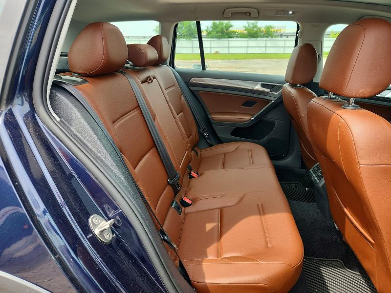Продажа на аукционе авто 2017 Volkswagen Golf Alltrack, vin: 3VWH17AU1HM538786, номер лота: 60074256
