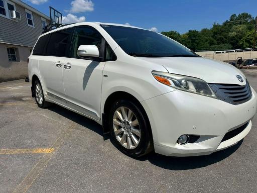 Aukcja sprzedaży 2016 Toyota Sienna, vin: 5TDDK3DC3GS131304, numer aukcji: 61284916
