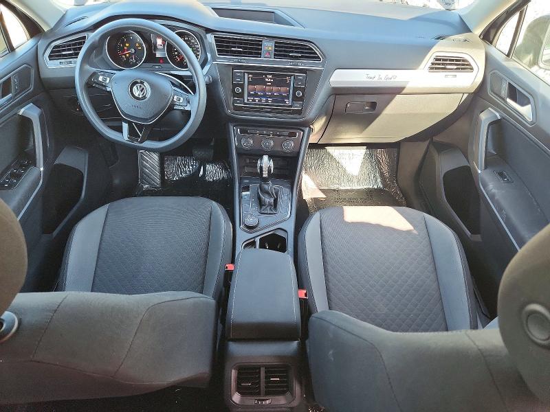 60195346 :رقم المزاد ، 3VV0B7AX5LM032492 vin ، 2020 Volkswagen Tiguan مزاد بيع