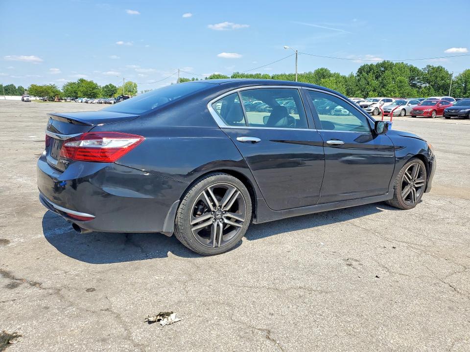 62075016 :رقم المزاد ، 1HGCR2F55HA246972 vin ، 2017 Honda Accord مزاد بيع