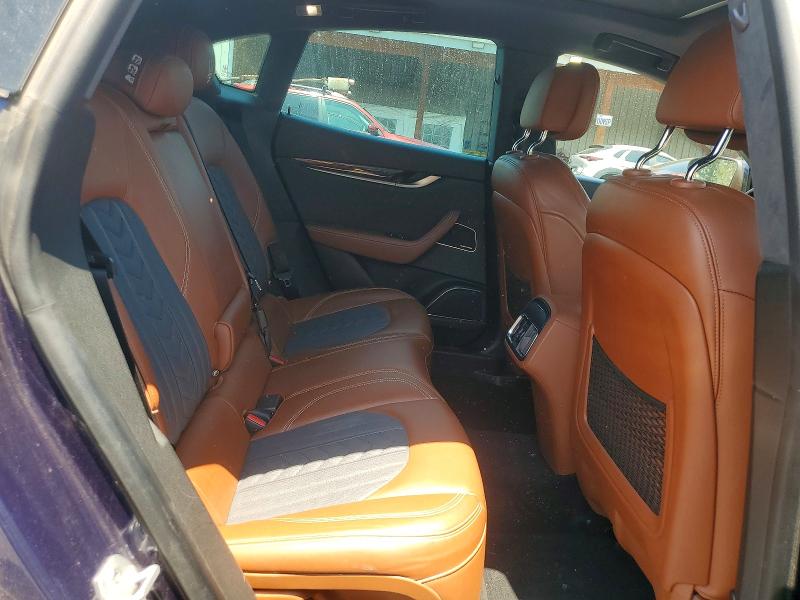 62242996 :رقم المزاد ، ZN661XUL2HX231231 vin ، 2017 Maserati Levante مزاد بيع