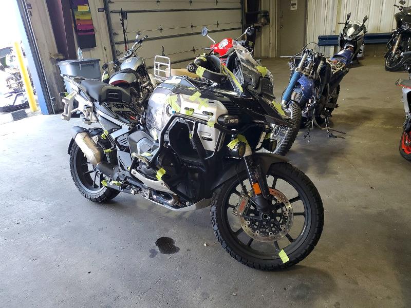 Продаж на аукціоні авто 2025 Bmw R 1300, vin: WB10M3307S6L38476, номер лоту: 59243876