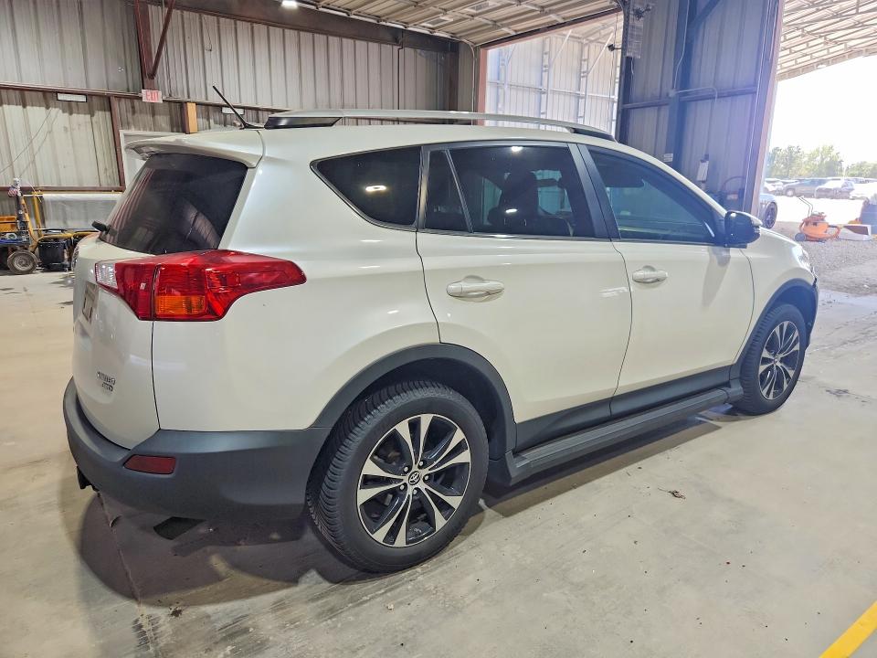Продаж на аукціоні авто 2015 Toyota Rav4, vin: 2T3DFREV5FW248659, номер лоту: 62847816
