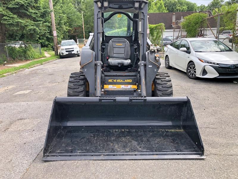 Продаж на аукціоні авто 2023 New Holland L230, vin: JAF0L320TPM452065, номер лоту: 59727526