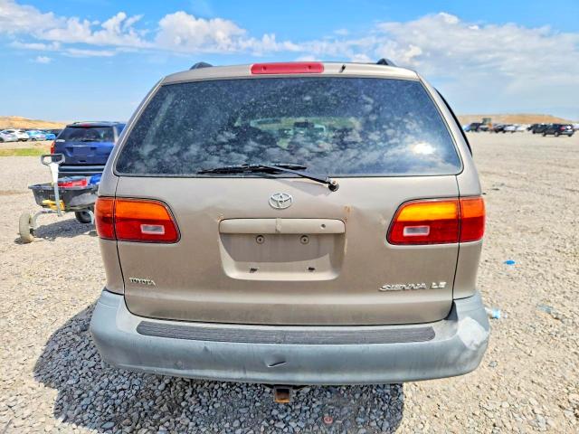 62776566 :رقم المزاد ، 4T3ZF13C9XU117017 vin ، 1999 Toyota Sienna مزاد بيع