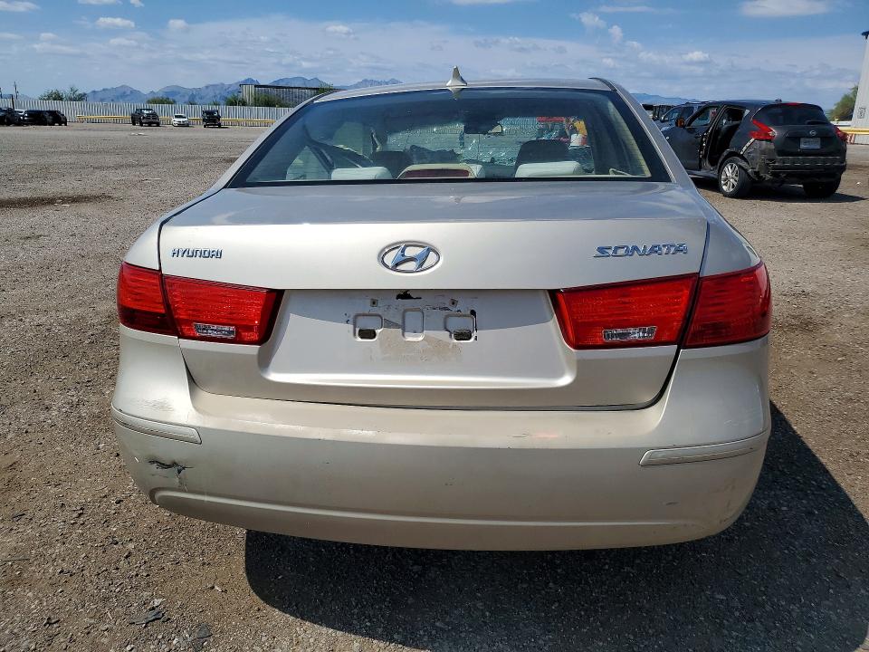 Auction sale of the 2010 Hyundai Sonata, vin: 5NPET4AC6AH596281, lot number: 61694376