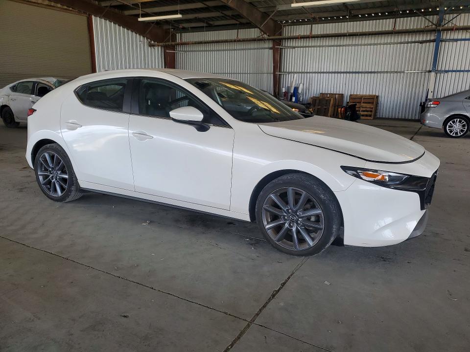Продаж на аукціоні авто 2021 Mazda 3, vin: JM1BPAKL6M1403403, номер лоту: 61924366
