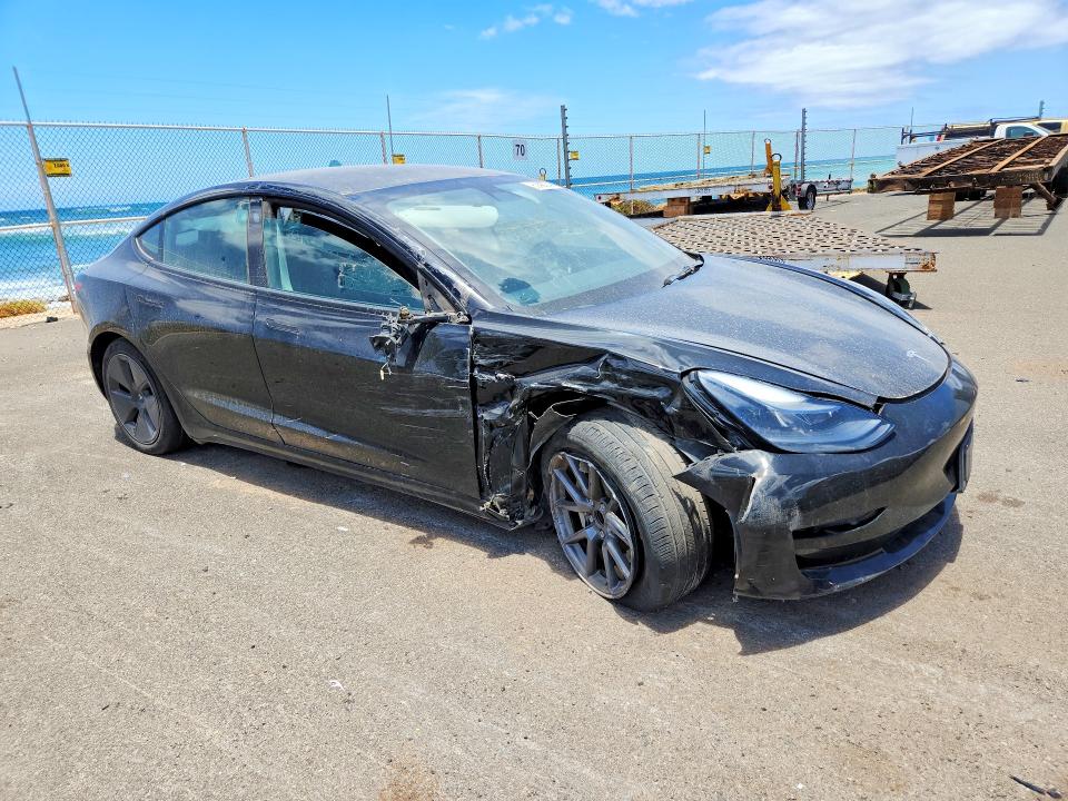 Продажа на аукционе авто 2023 Tesla Model 3, vin: 5YJ3E1EA3PF431692, номер лота: 60890246