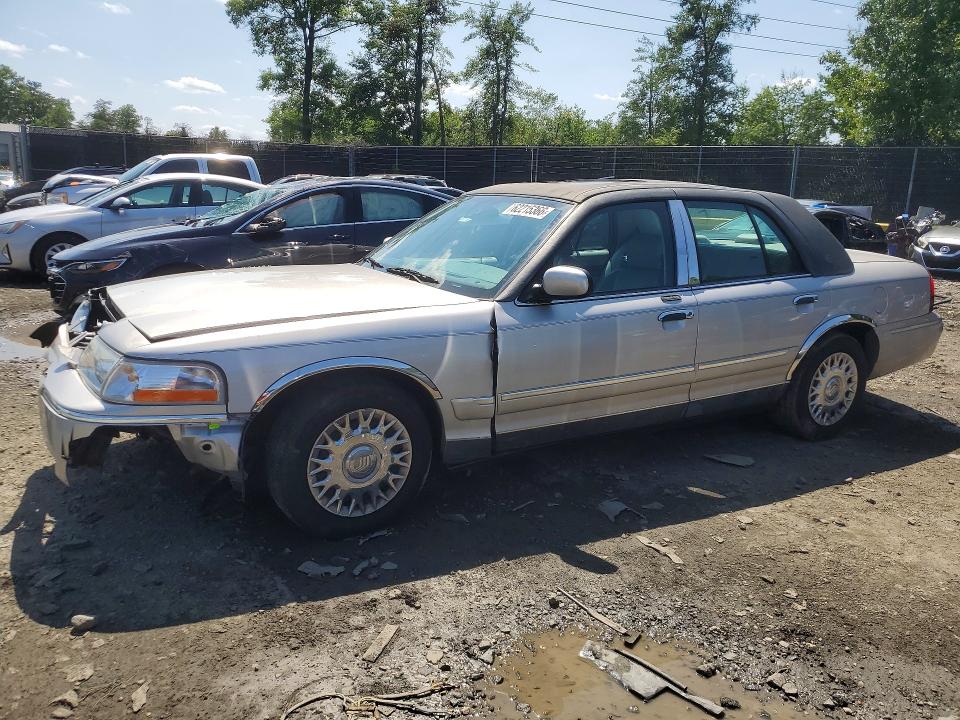 Aukcja sprzedaży 2003 Mercury Grand Marquis, vin: 2MEFM74W23X686147, numer aukcji: 62215366