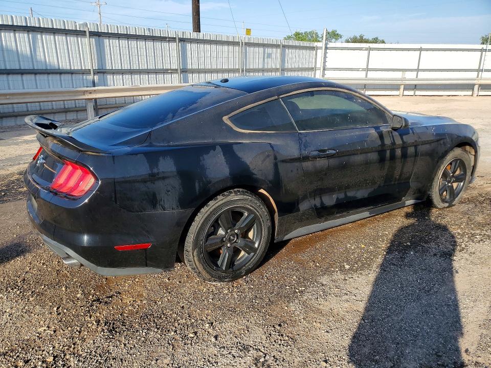 59361766 :رقم المزاد ، 1FA6P8TH6K5152950 vin ، 2019 Ford Mustang مزاد بيع