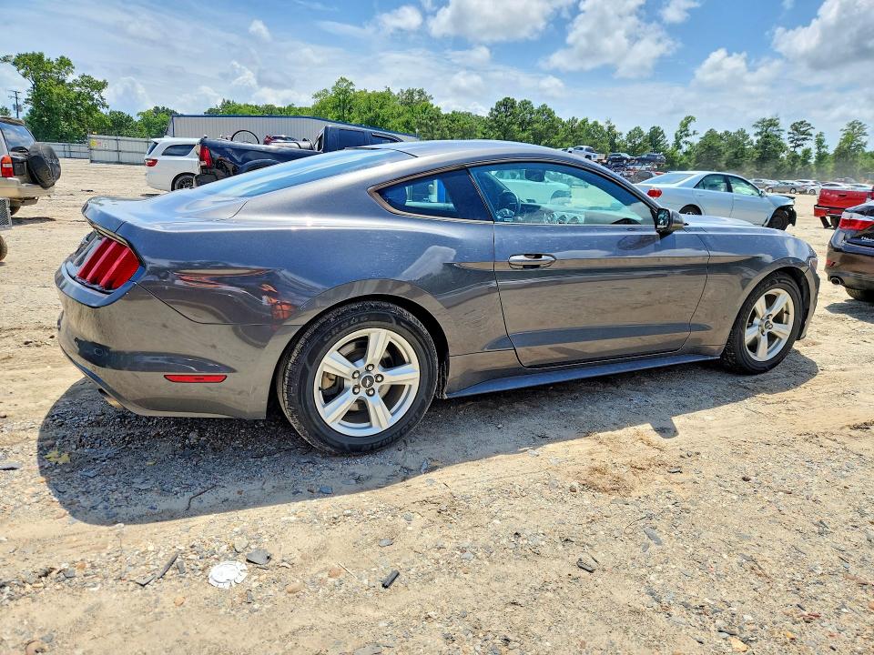60935126 :رقم المزاد ، 1FA6P8AM7H5224702 vin ، 2017 Ford Mustang مزاد بيع