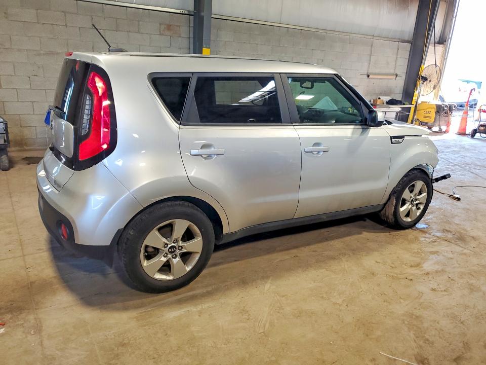 2018 Kia Soul მანქანა იყიდება აუქციონზე, vin: KNDJN2A26J7519340, აუქციონის ნომერი: 85623185