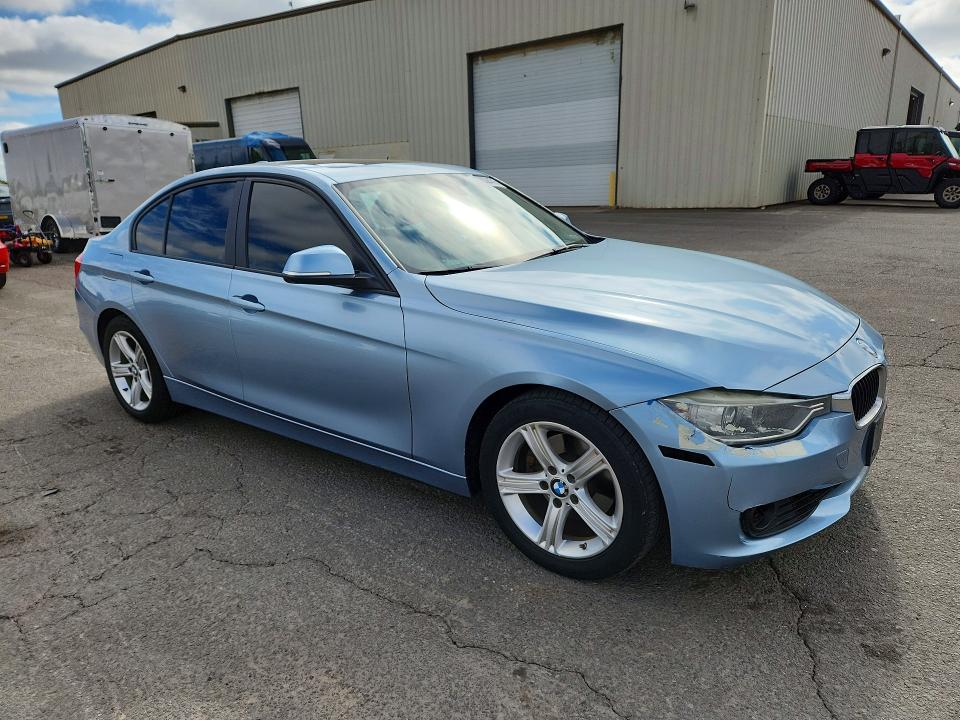 63038476 :رقم المزاد ، WBA3C1C52DF437225 vin ، 2013 Bmw 328 مزاد بيع