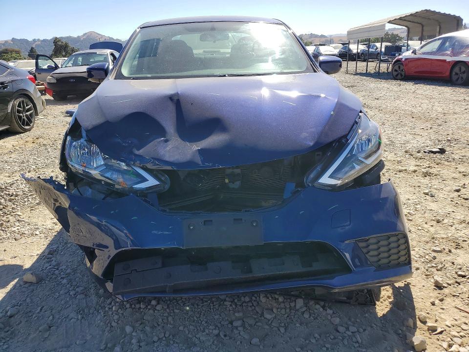 Продажа на аукционе авто 2019 Nissan Sentra, vin: 3N1AB7AP4KY424327, номер лота: 59852236