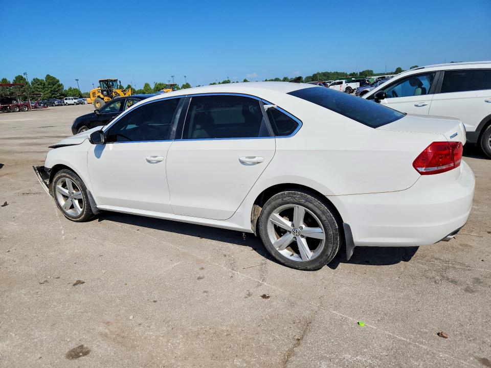 61499296 :رقم المزاد ، 1VWBN7A31DC121858 vin ، 2013 Volkswagen Passat مزاد بيع