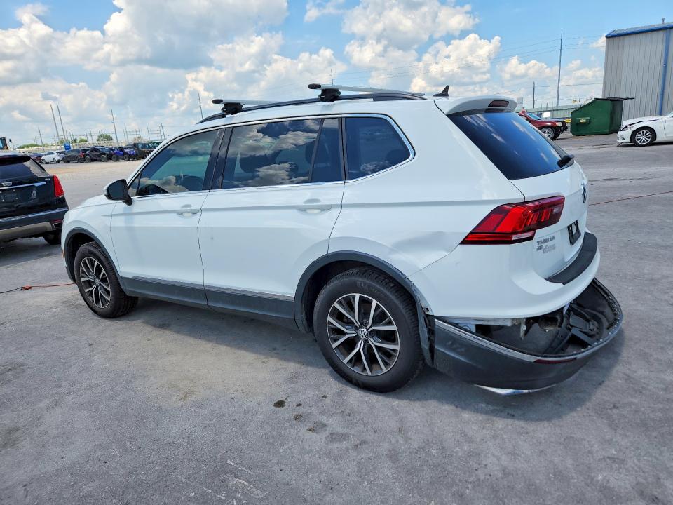 60944466 :رقم المزاد ، 3VV3B7AX3LM155821 vin ، 2020 Volkswagen Tiguan مزاد بيع