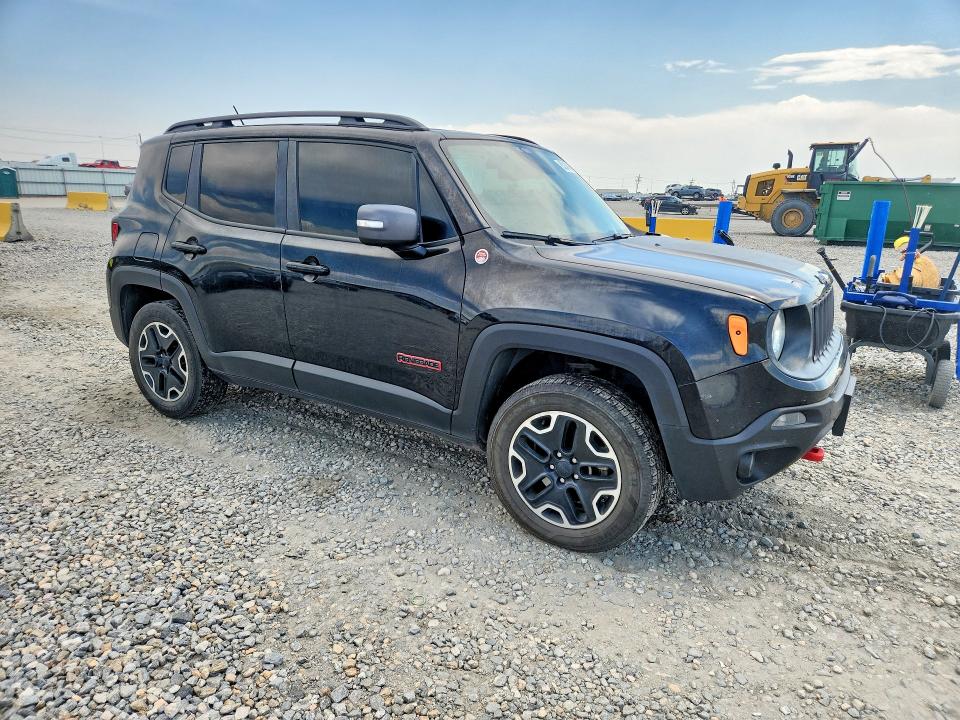 63245976 :رقم المزاد ، ZACCJBCT9GPD13418 vin ، 2016 Jeep Renegade مزاد بيع