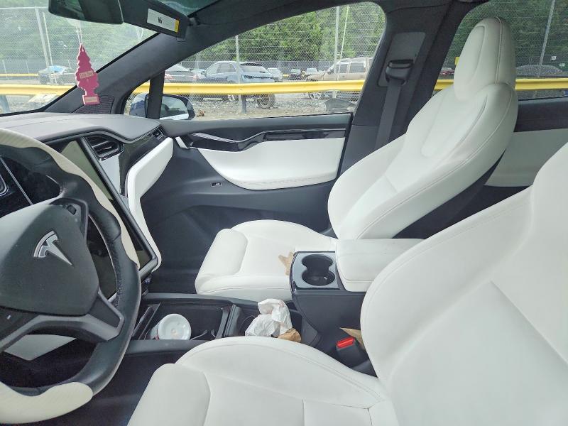 60067776 :رقم المزاد ، 5YJXCDE28MF309925 vin ، 2021 Tesla Model X مزاد بيع
