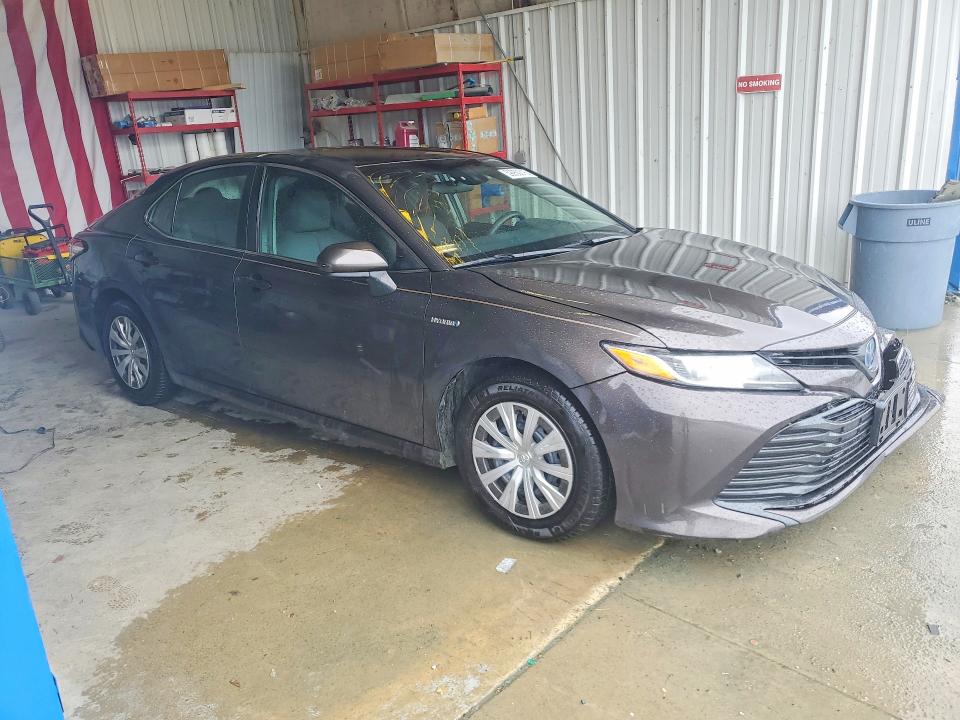 Продаж на аукціоні авто 2018 Toyota Camry, vin: 4T1B31HK5JU001419, номер лоту: 59950016