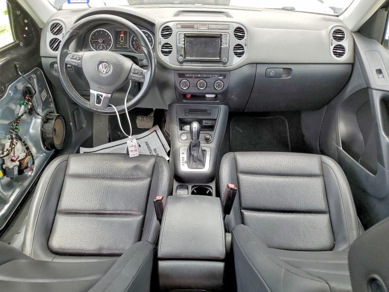 54546226 :رقم المزاد ، WVGAV7AX0HW510945 vin ، 2017 Volkswagen Tiguan مزاد بيع