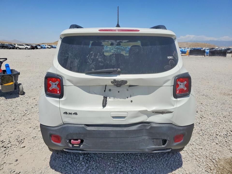 60085766 :رقم المزاد ، ZACNJBC16KPK09935 vin ، 2019 Jeep Renegade مزاد بيع