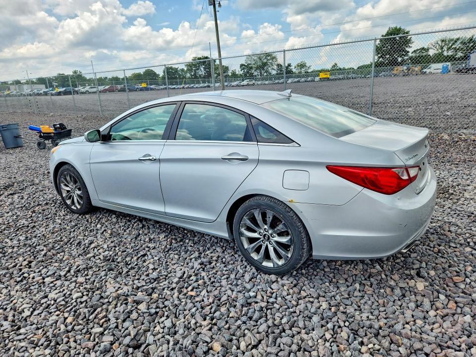 61576096 :رقم المزاد ، 5NPEC4AC8CH373615 vin ، 2012 Hyundai Sonata مزاد بيع