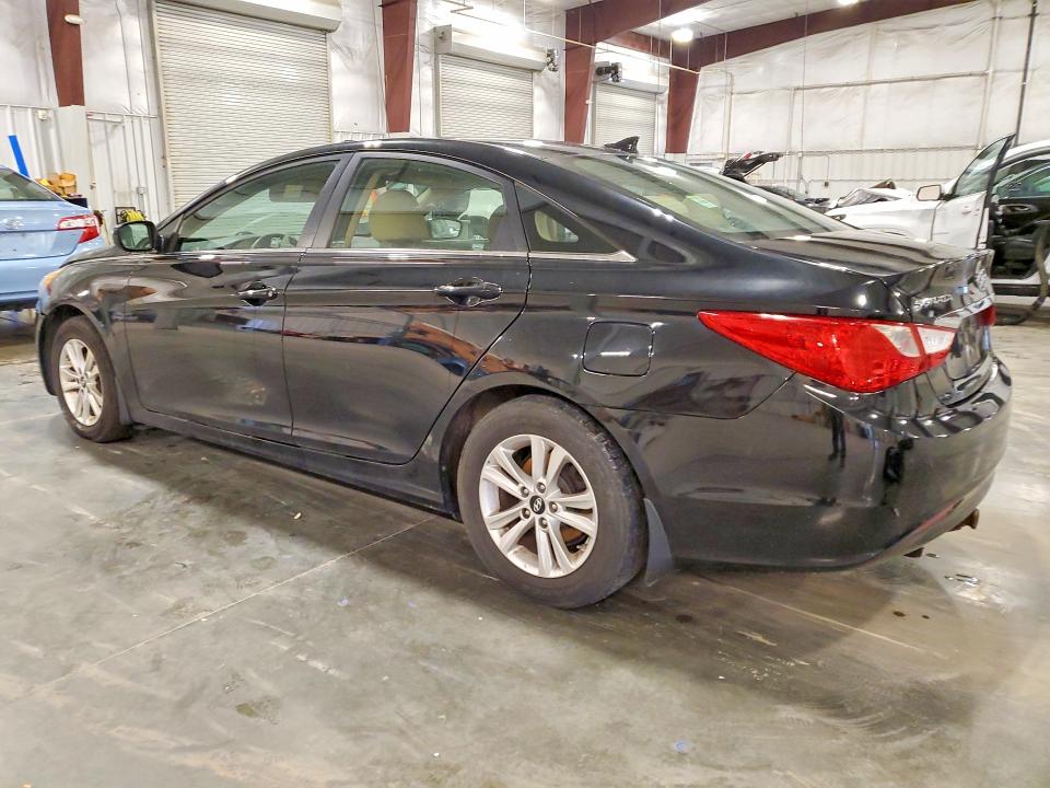 60071476 :رقم المزاد ، 5NPEB4AC5CH386762 vin ، 2012 Hyundai Sonata مزاد بيع