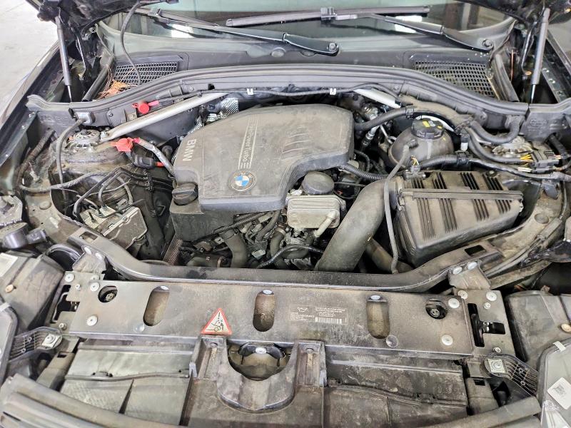 61581786 :رقم المزاد ، 5UXWX9C59F0D60511 vin ، 2015 Bmw X3 مزاد بيع