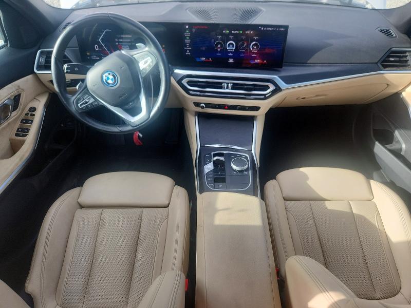 Продажа на аукционе авто 2023 Bmw 330xe, vin: 3MW39FS07P8D01610, номер лота: 60877396