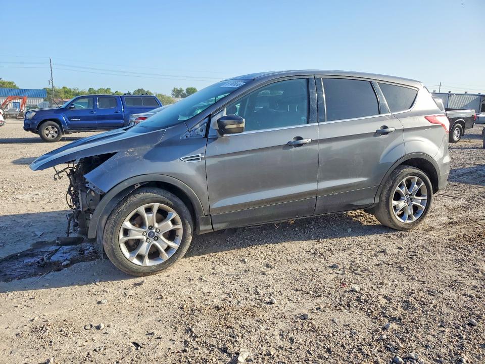 2013 Ford Escape მანქანა იყიდება აუქციონზე, vin: 1FMCU9H9XDUD51226, აუქციონის ნომერი: 61908896