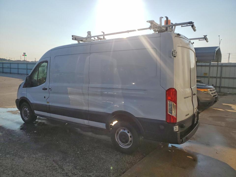 59405696 :رقم المزاد ، 1FTYE2CV6GKA80846 vin ، 2016 Ford Transit مزاد بيع