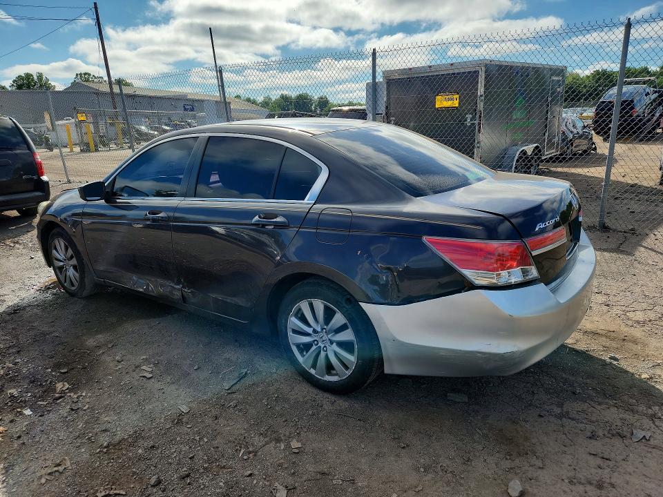 60029896 :رقم المزاد ، 1HGCP2F76BA030563 vin ، 2011 Honda Accord مزاد بيع