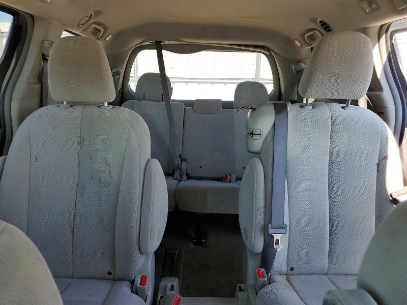 59289056 :رقم المزاد ، 5TDKK3DC3BS072593 vin ، 2011 Toyota Sienna مزاد بيع