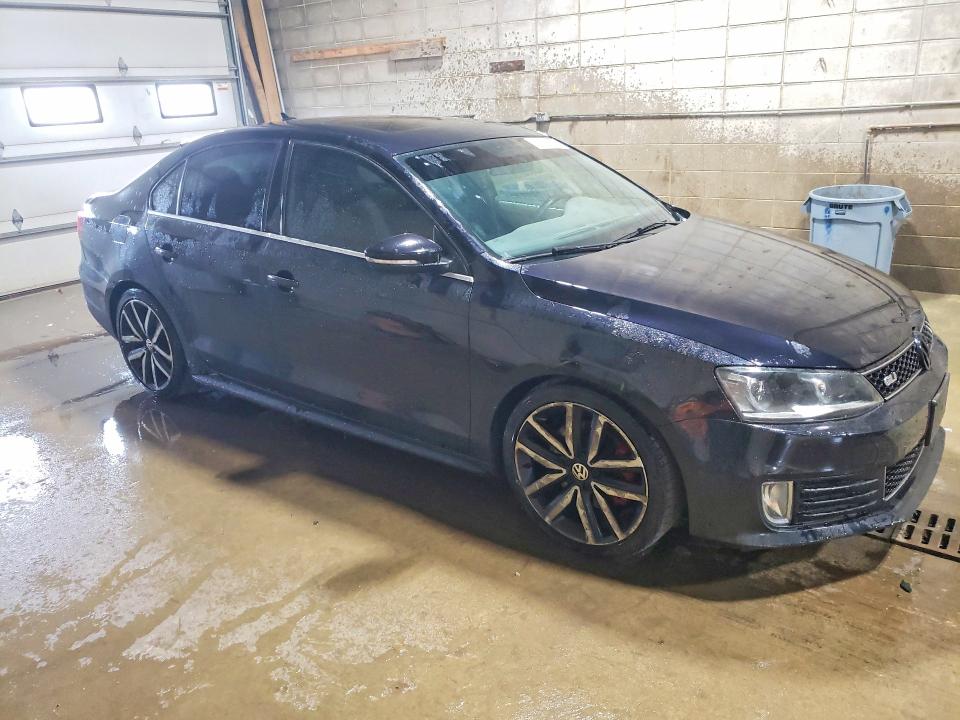 2012 Volkswagen Jetta მანქანა იყიდება აუქციონზე, vin: 3VW467AJ9CM369793, აუქციონის ნომერი: 63329756