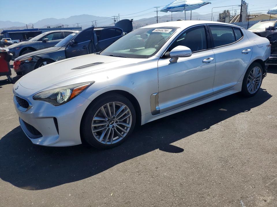 2018 Kia Stinger მანქანა იყიდება აუქციონზე, vin: KNAE15LA5J6012807, აუქციონის ნომერი: 60646296