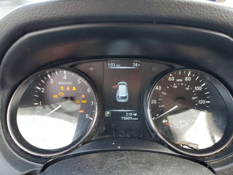 2017 Nissan Rogue მანქანა იყიდება აუქციონზე, vin: JN8AT2MV7HW014522, აუქციონის ნომერი: 59240356