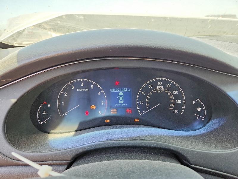 2010 Hyundai Genesis მანქანა იყიდება აუქციონზე, vin: KMHGC4DE7AU094094, აუქციონის ნომერი: 60487136