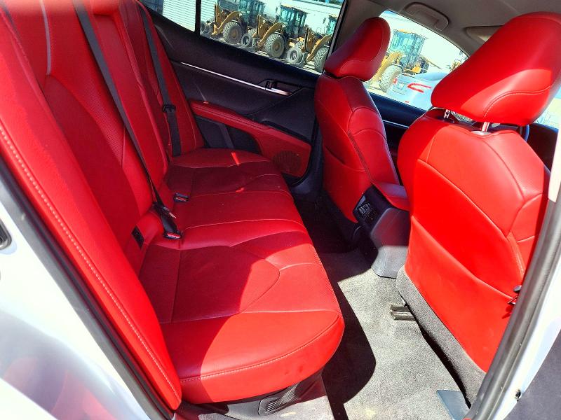 Продаж на аукціоні авто 2021 Toyota Camry, vin: 4T1K31AK2MU020993, номер лоту: 59741256
