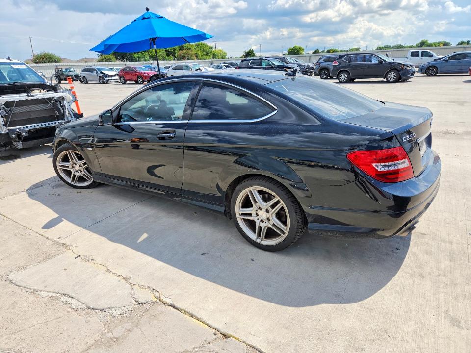 Продаж на аукціоні авто 2012 Mercedes-benz C, vin: WDDGJ4HBXCF749713, номер лоту: 60515476