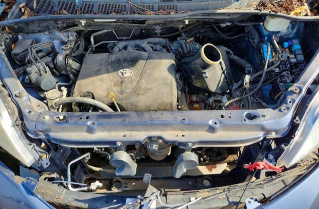 2017 Toyota Sienna მანქანა იყიდება აუქციონზე, vin: 5TDYZ3DC4HS875413, აუქციონის ნომერი: 59893326
