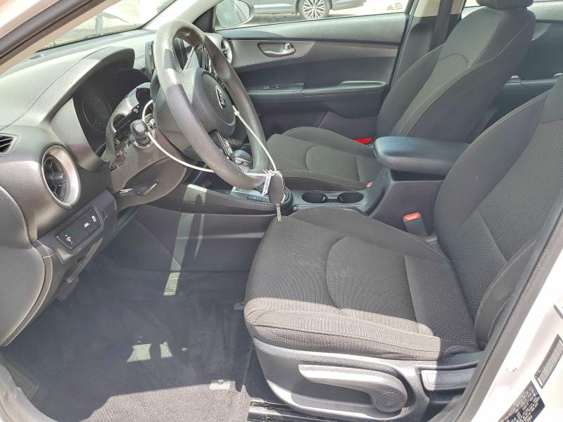 60124376 :رقم المزاد ، 3KPF24AD9KE128499 vin ، 2019 Kia Forte مزاد بيع