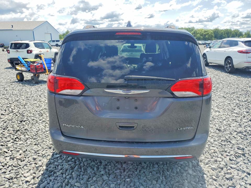 63192546 :رقم المزاد ، 2C4RC1GG8KR589265 vin ، 2019 Chrysler Pacifica مزاد بيع