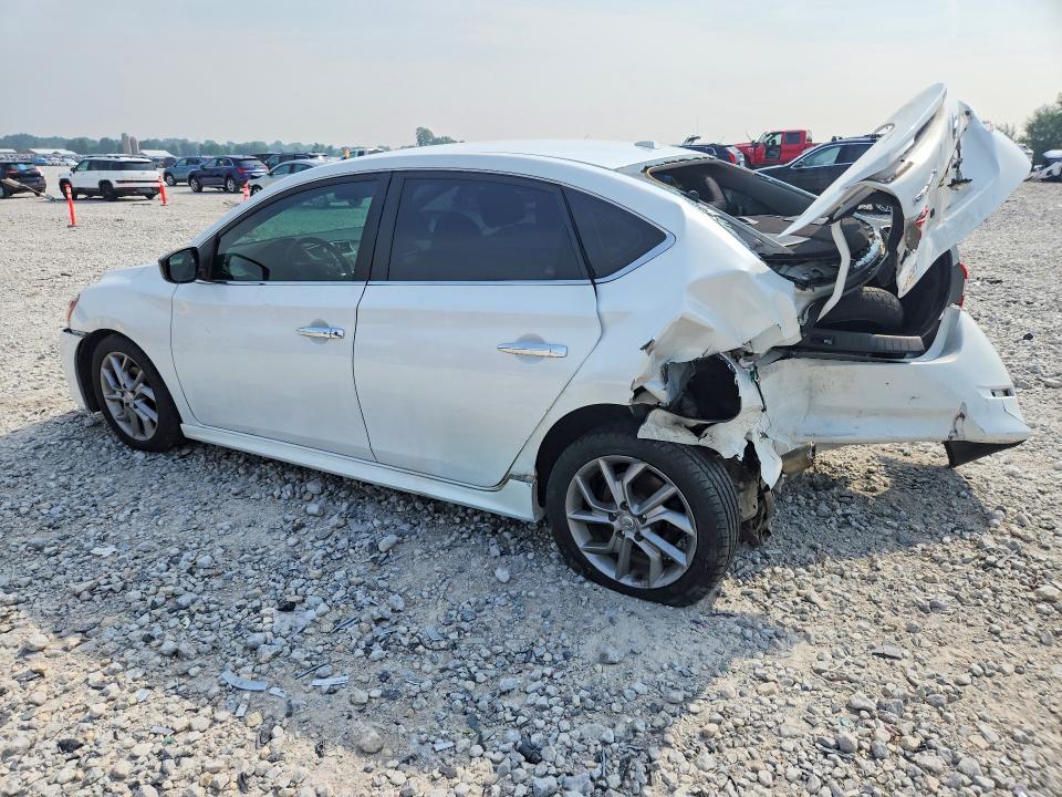 2015 Nissan Sentra მანქანა იყიდება აუქციონზე, vin: 3N1AB7AP8FY339254, აუქციონის ნომერი: 61770426