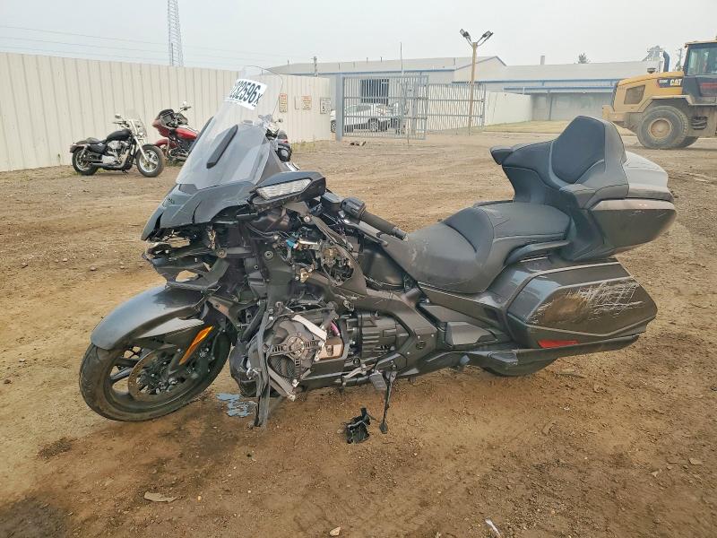 61232596 :رقم المزاد ، JH2SC790XRK600111 vin ، 2024 Honda Gl1800 مزاد بيع