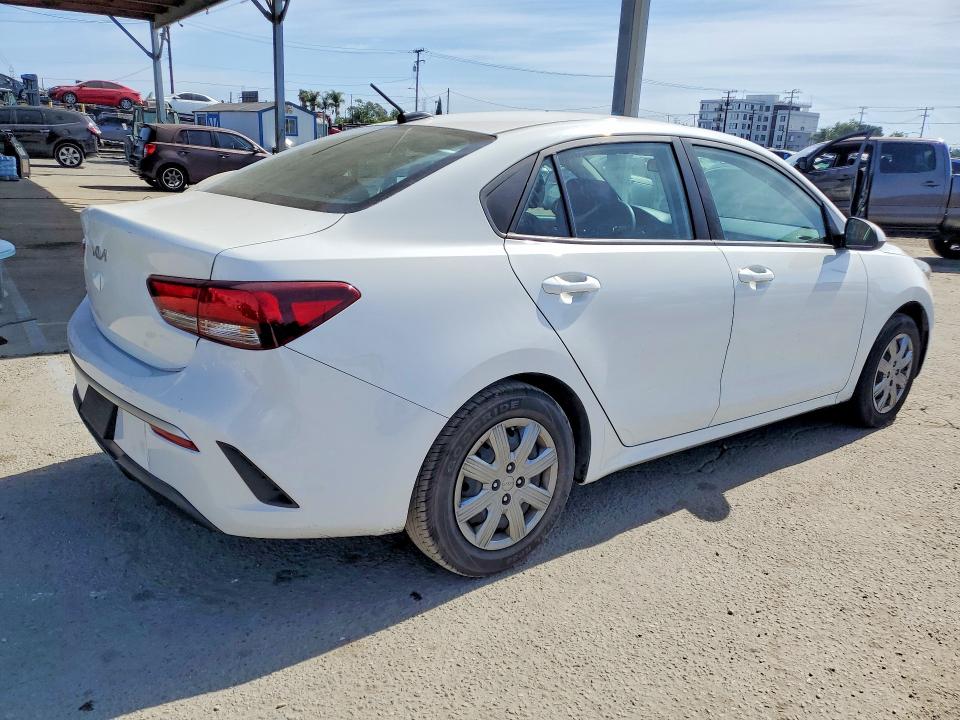 Продаж на аукціоні авто 2022 Kia Rio, vin: 3KPA24AD8NE478690, номер лоту: 62675496