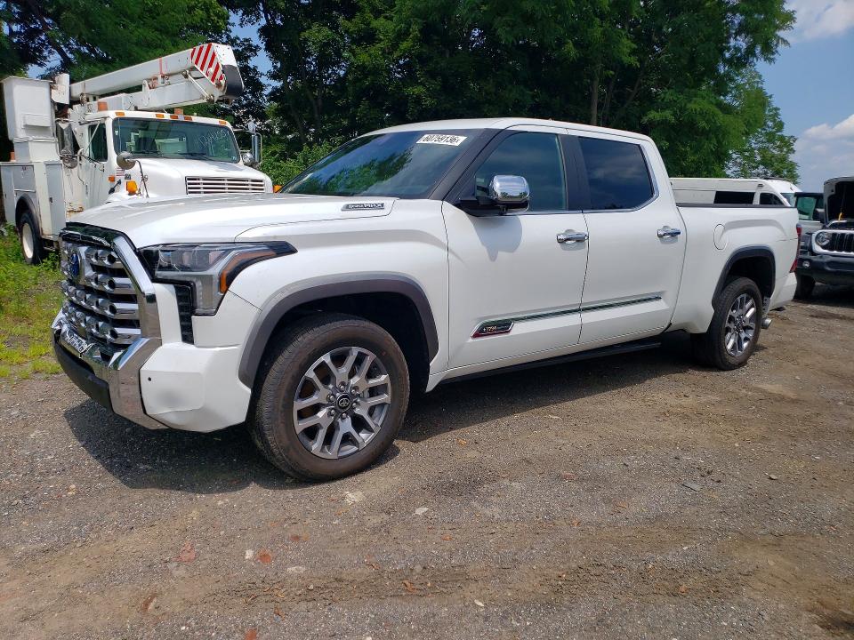 60759136 :رقم المزاد ، 5TFMC5ECXSX009422 vin ، 2025 Toyota Tundra مزاد بيع