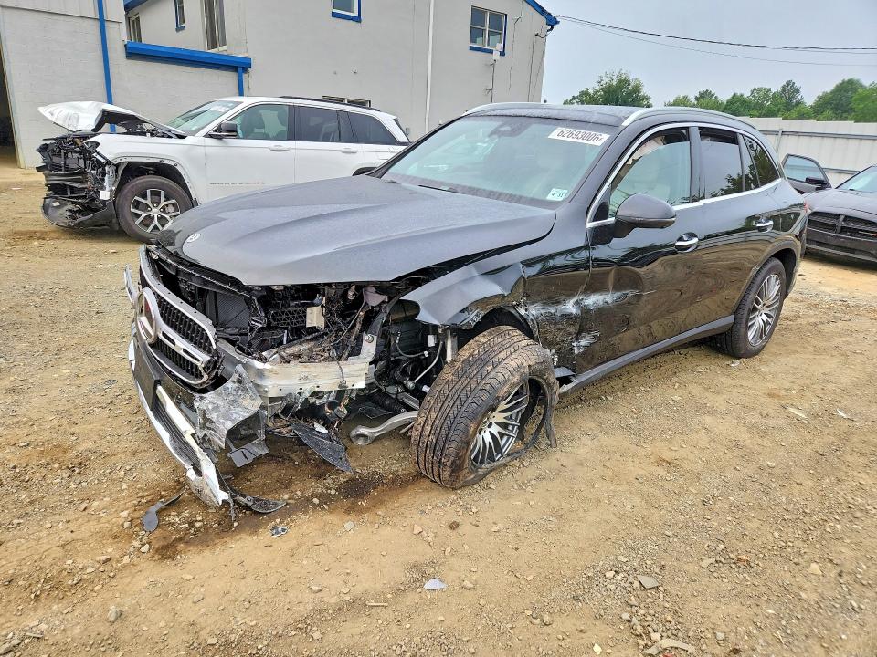 Aukcja sprzedaży 2026 Mercedes-benz Glc, vin: W1NKM4HB1TF585854, numer aukcji: 62693006